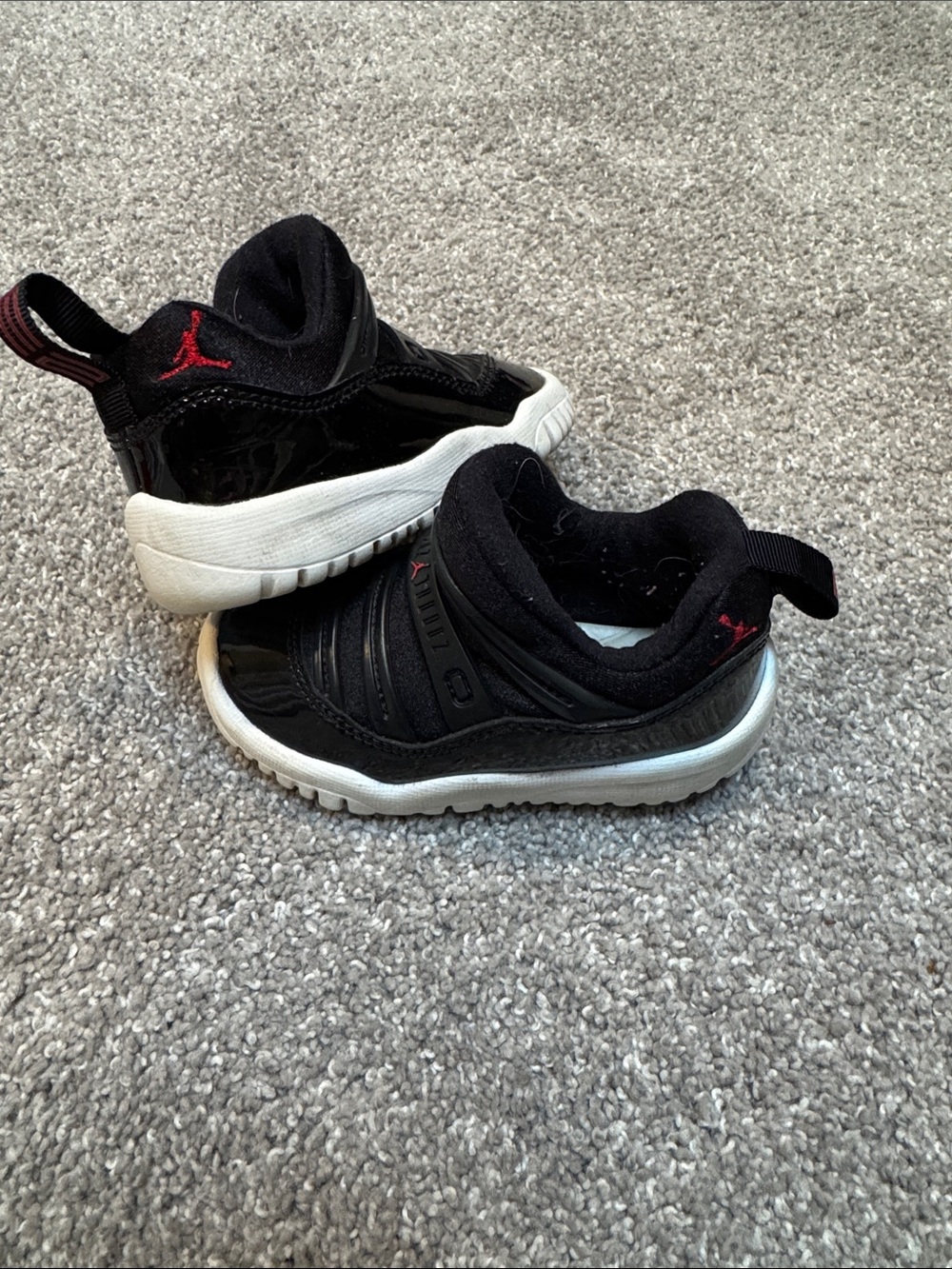 Jordan Kids Black and Red Slip-On Sneakers with White Sole